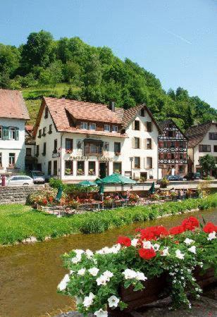 Zur alten Brücke Schiltach Exterior foto